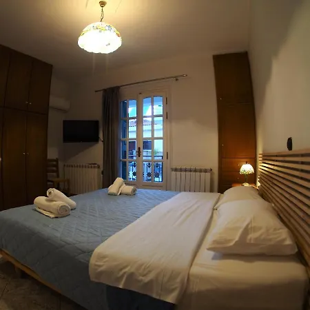 Galaxy 3* Parálion Ástros