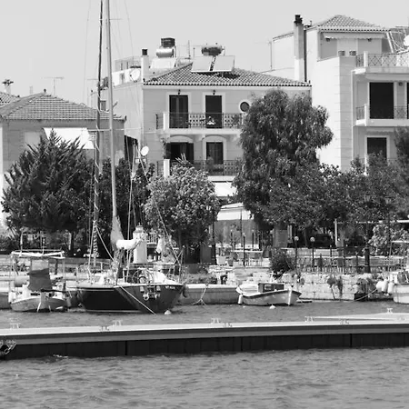 Appart hôtel Galaxy 3*