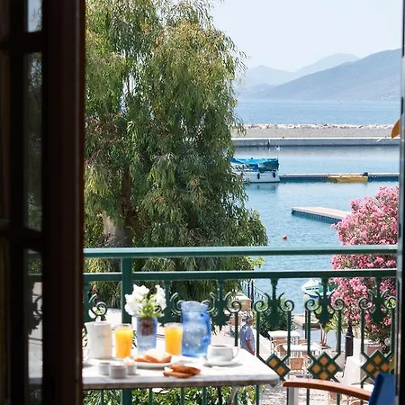 Appart hôtel Galaxy Parálion Ástros