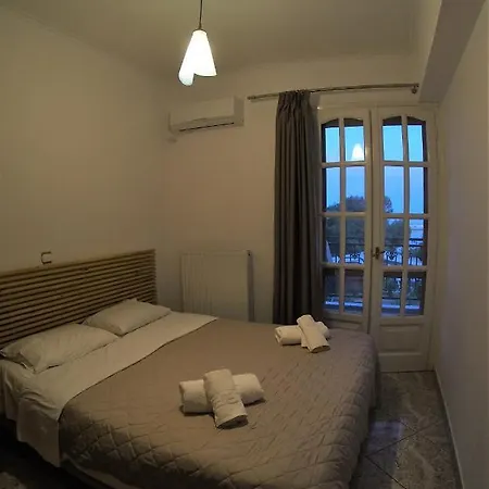 Galaxy 3* Paralio Astros