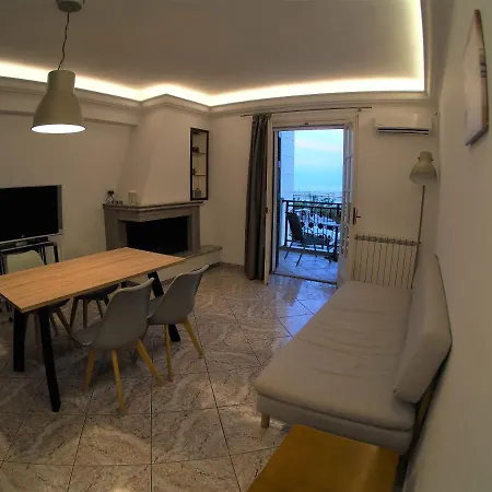 Aparthotel Galaxy 3*