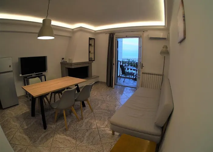 Aparthotel Galaxy 3*