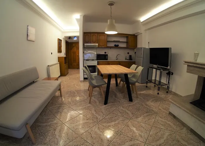 מלון דירות Galaxy 3*